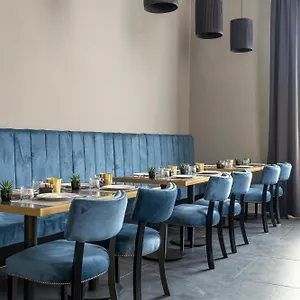 Flom Boutique Szálloda